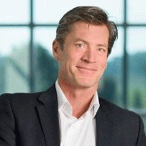 Serving Tomorrow's Customer Today: Reimagining Branch Transformation and Omnichannel Strategies